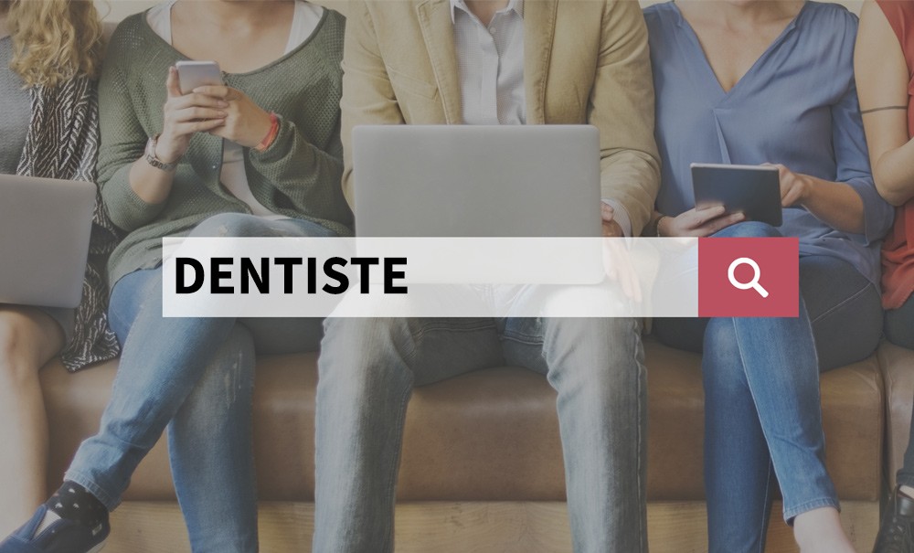 Comprendre le comportement des patients dans la recherche de soins dentaires en ligne