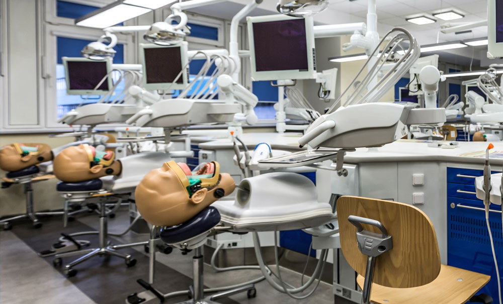 3 341 € coût moyen de la rentrée en chirurgie dentaire L